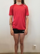 T-paita ja lyhyet shortsit koko 146/152 (T-paitaan tulossa painatus selkään)